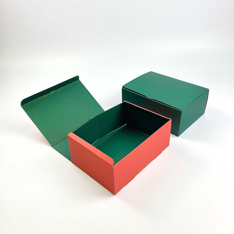 Christmas Green & Red Two-Sided Bakery Box 8.3”x 5.9”x 3.3” - Pouches & More